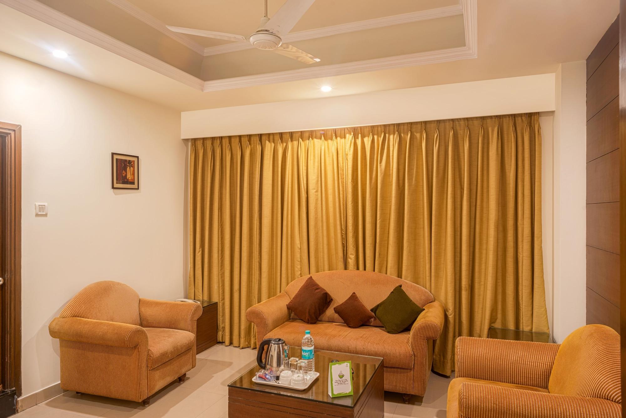 Treebo Trend Grand Plaza Nampally Hyderabad Exterior photo