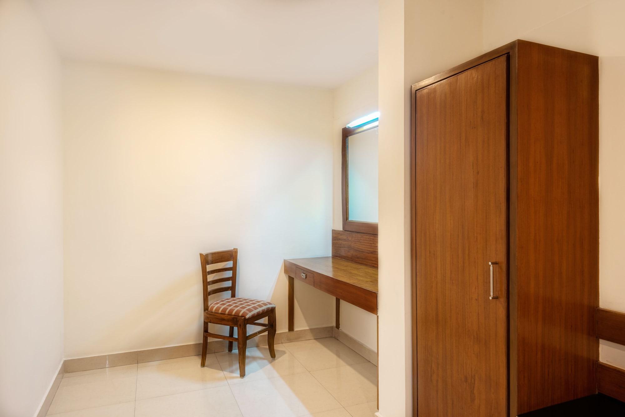 Treebo Trend Grand Plaza Nampally Hyderabad Exterior photo